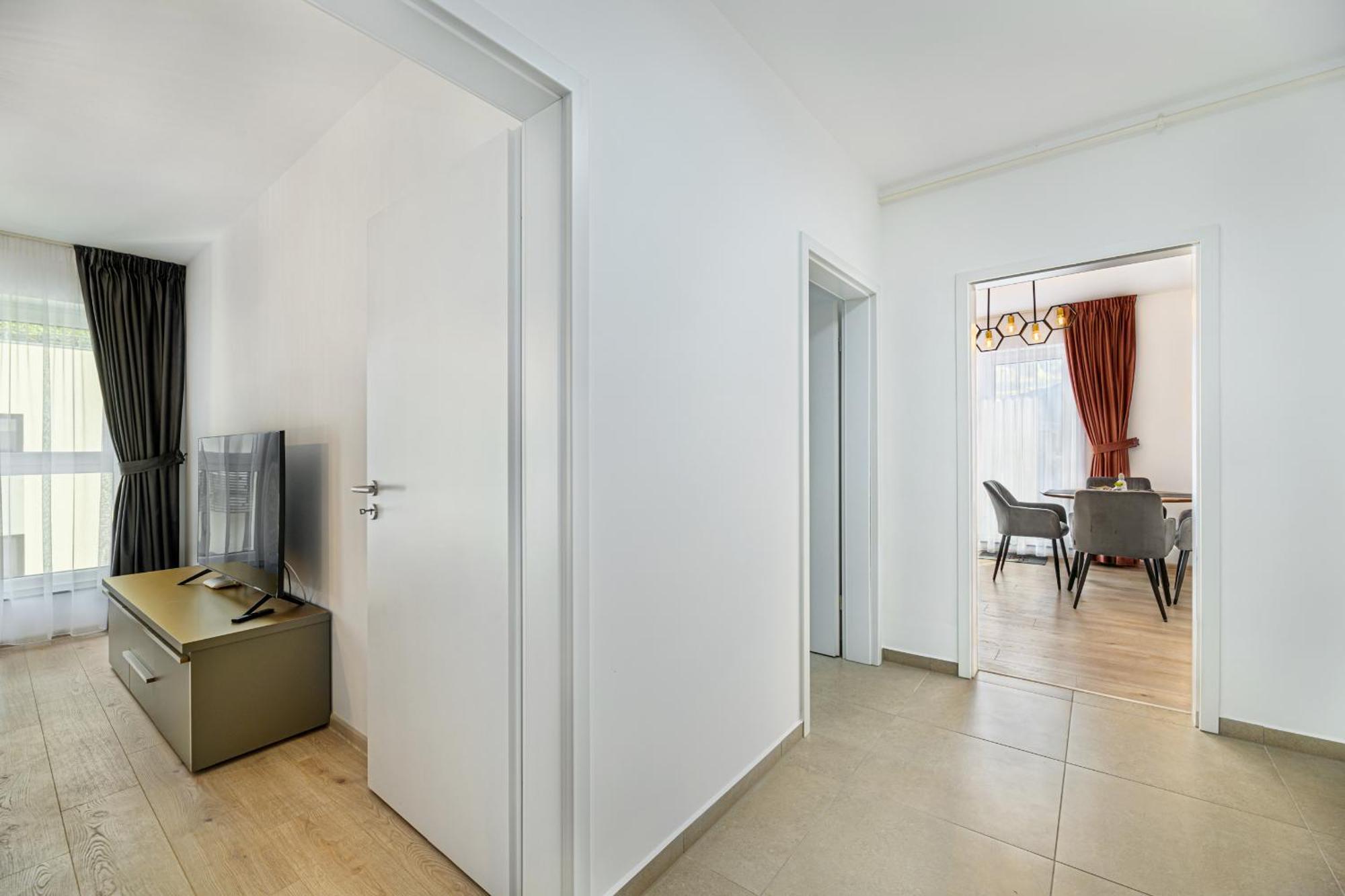 Luxury Landing Apartments Complex Qualis Braşov Exterior foto
