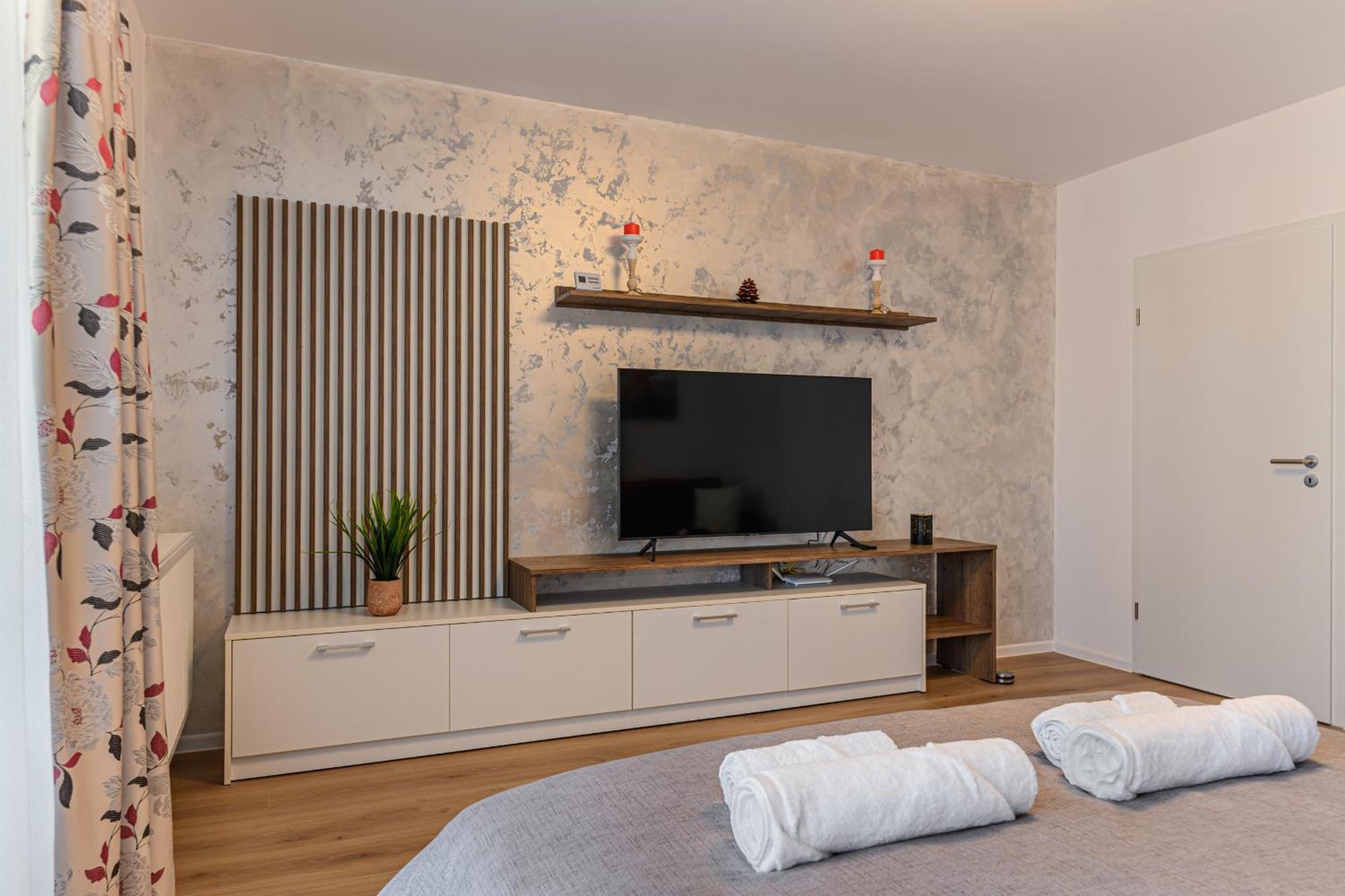 Luxury Landing Apartments Complex Qualis Braşov Exterior foto